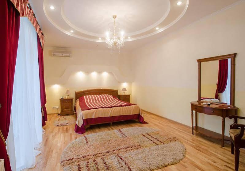 Hotel Palace Ukraine Николаев Экстерьер фото