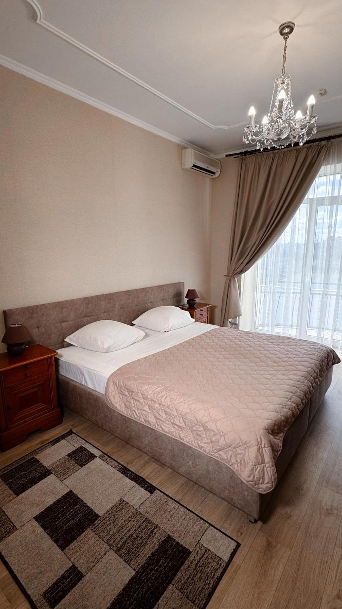 Hotel Palace Ukraine Николаев Экстерьер фото
