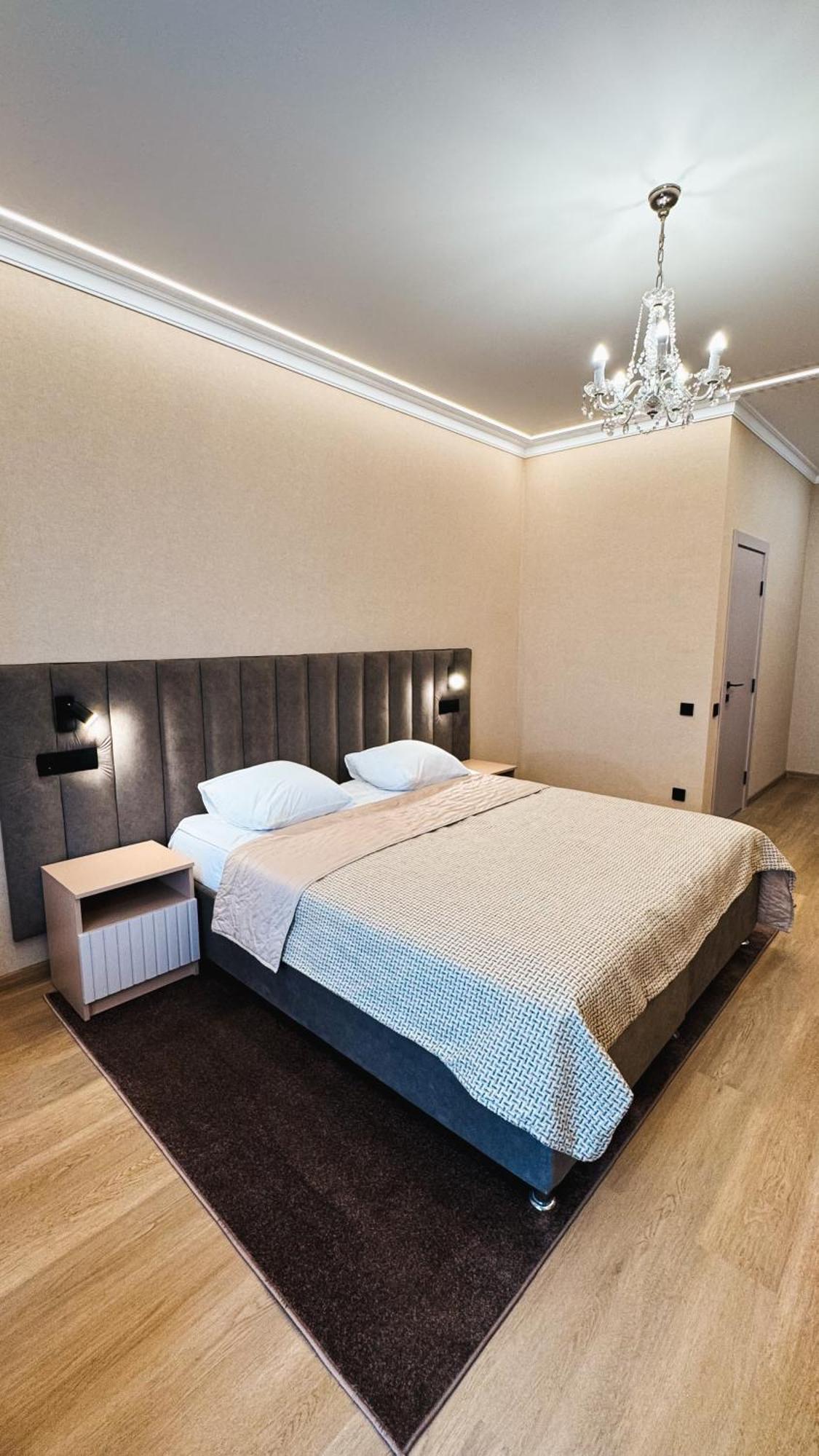 Hotel Palace Ukraine Николаев Экстерьер фото