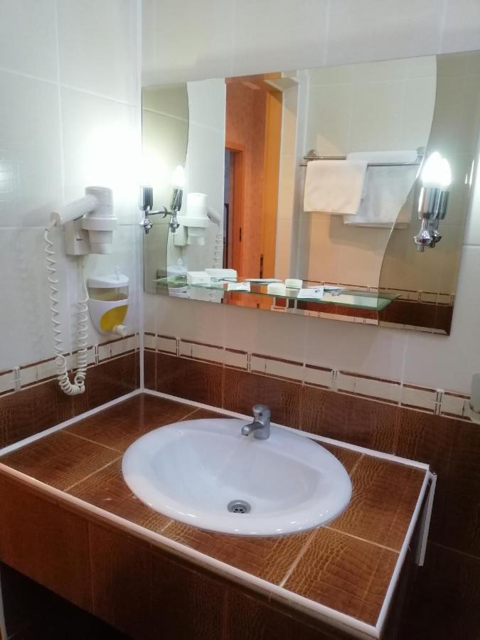 Hotel Palace Ukraine Николаев Экстерьер фото